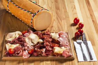 Illustration for article titled Take A Look At Helpful Hints To Help You Locate The Very Best Restaurant In Order To Visit Tonight